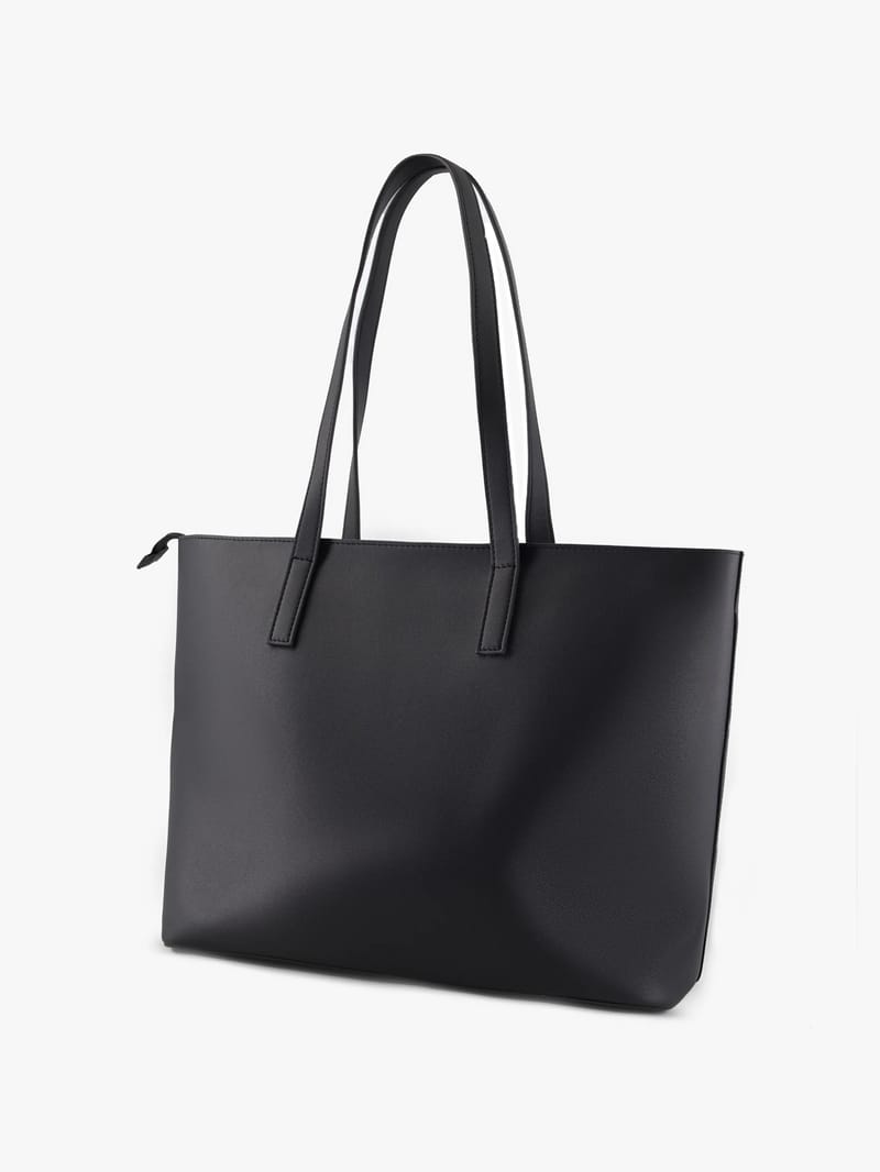 Signature Tote in Matte Onyx, side view